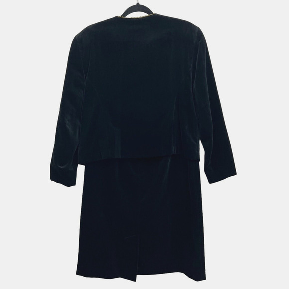 Tan Jay Womens 2 Pcs Suit Blazer and Skirt Velvet Gold Thread Trim Black 12/14 - Picture 4 of 9